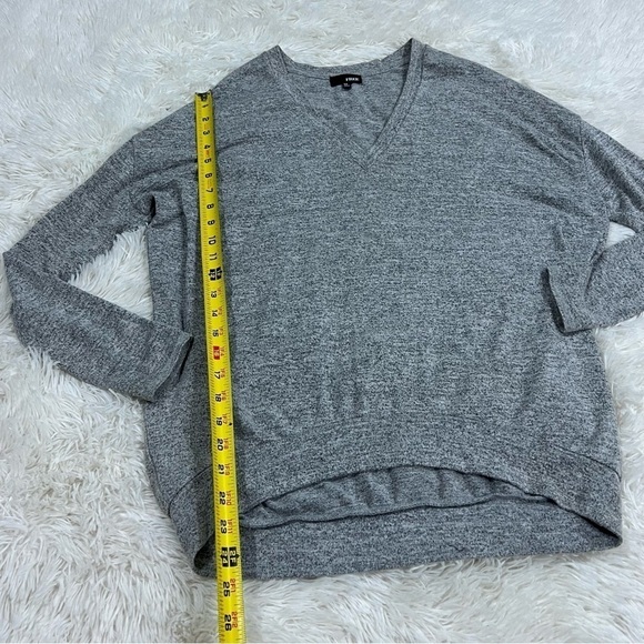 Aritzia Wilfred Free Devinette V-Neck Sweater Top - Picture 4 of 11